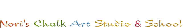 少しずつ繊細に色を重ね、グラデーションを指で塗る。絶妙な色加減が調整でき、立体的に浮かび上がります。